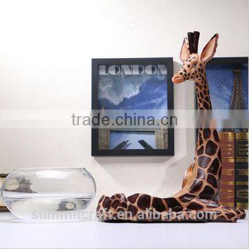 Resin Giraffe Shaped Fancy Circular Fish Tank photo-3