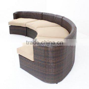 2015 Husen 5 Pieces Stylish Outdoor Wicker Garden Sofa Set photo-2