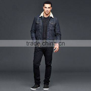 Man Denim Winter Jacket With Pocket and Fur Collar With Good Quality photo-3