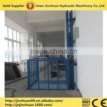 Warehouse fixed guide rail cargo lift/elevators for sale