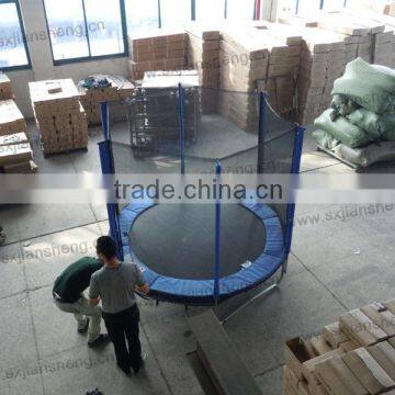 8ft children trampoline with safety net (outside)