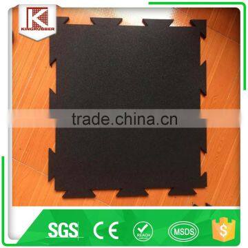 Anti slip interlocking square recycled rubber flooring