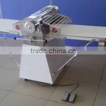 Commercial Use Dough Sheeter Machine Table Top Dough Sheeter Machine