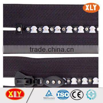 China XLY Zipper #8 Close End Fancy Style Rhinestone Zipper photo-4