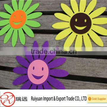 2016 new lovely flower style sfelt wall stickers from China designer