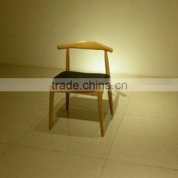 Living Room Elbow Chair, Hans Designer Chair Replica Cow Horn Chair photo-2