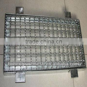 MANUFACTURER of STEEL GRATING TRENCH COVER