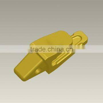PC200 Bucket Teeth and Adapter (205-939-7120)