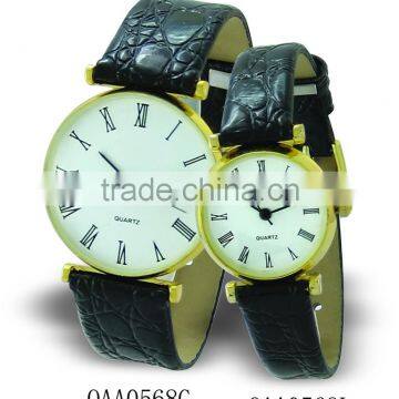 2016 new design wrist couple quartz watch