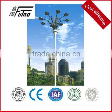 high mast lighting pole with 12 lamps