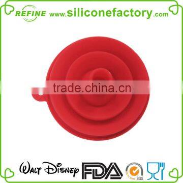 Hot Selling Food Grade Silicone Collapsible Folding Funnel for Kitchen Tools photo-3