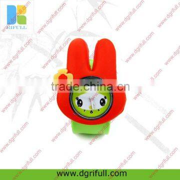 Cute silicone rubber wristband watch