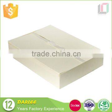 white recyclable luxury wedding invitation silk boxes