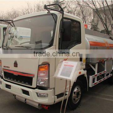 Promotion Sinotruk HOWO 5000 Liters Fuel Tanker TRUCK for Sale photo-5