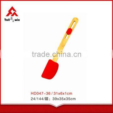 Wooden Handle Silicone Tools,kitchen Utensils,Red Color Silicone Spatula photo-2