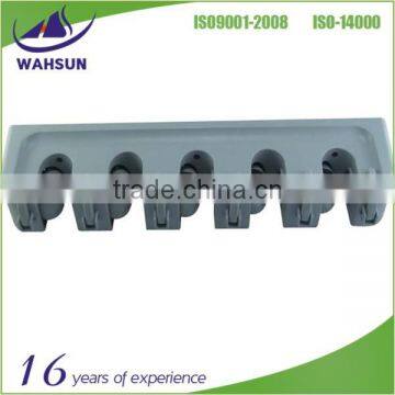 PLASTIC MAGIC HANGER