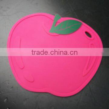 16139 Apple Shape Unti-skidding Table Silicone Mat photo-5