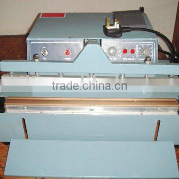 FKR Semi-automatic aluminum sealing machine