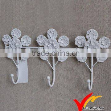Wall Art Vintage 3 Metal Wall Hooks photo-5