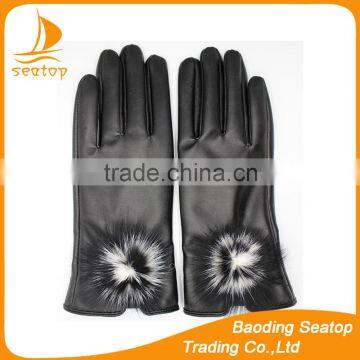 Wholesale cheap gloves china gloves factories Fahion ladies Pu leather glove with True hairball