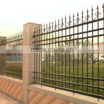 2015 Top-selling plain hand forging factory fence