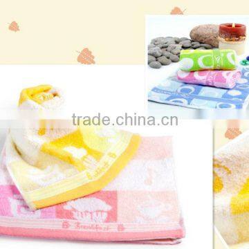 Gift Basket Towel Cake With Jacquard photo-1