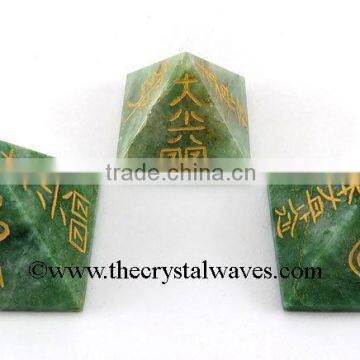 Green Aventurine (Light) Usui Reiki Pyramid