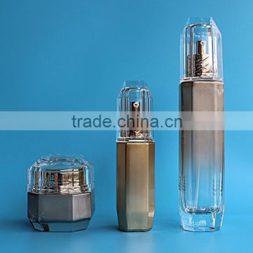 Beautiful glass bottle (CMP-GB007)