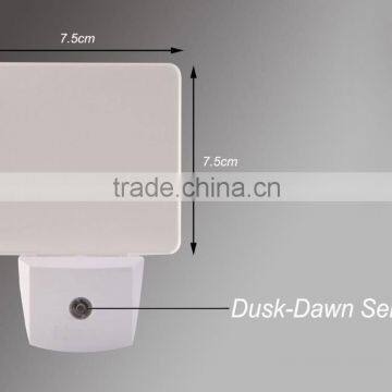 LED nightlight with dusk to down sensor