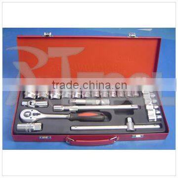 24 Pcs ratchet handle Socket set /car repair tool kit metal box tool set