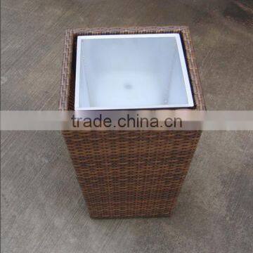 Outdoor rattan flower pot