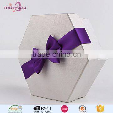 Large Ribbon Bow for Gift Box Wrapping photo-2