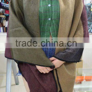 2017 Large New Stylish Soft Cashmere Checked Women Winter Shawl photo-2