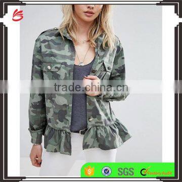 Hot sale new design women military jacket wholesale lady printed jeans Camo denim jacket with frill hem