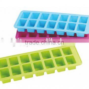 plastic ice tray