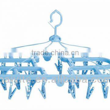 44pegs plastic hanging clothes drying rack with hooks