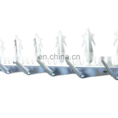 XINHAI Hot Dipped Galvanized Razor Barbed Wire Anti Climb Wall Spikes photo-3