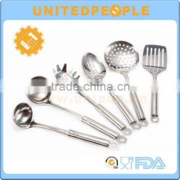 Classical Design 6 Piece Stainless Steel Kitchen Utensil Set