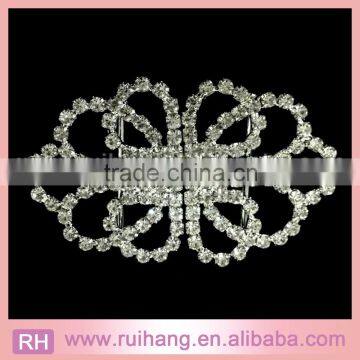 diamond crystal rhinestone pair clasp buckles embellishment for wedding invitations                        
                                                Quality Choice