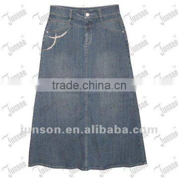 Lady's Denim Skirt