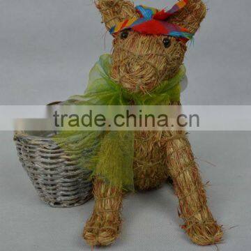 Handmade straw animal decoration