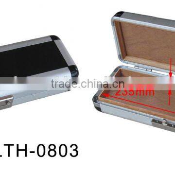 Small Portable Aluminum Cigar Box
