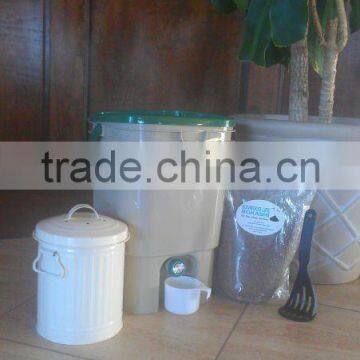 Bokashi Composter With Kitchen Caddy