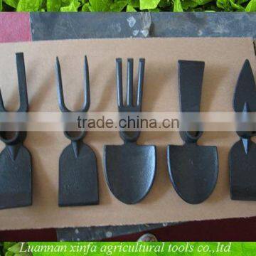 different types of agricultural tools pickaxe head