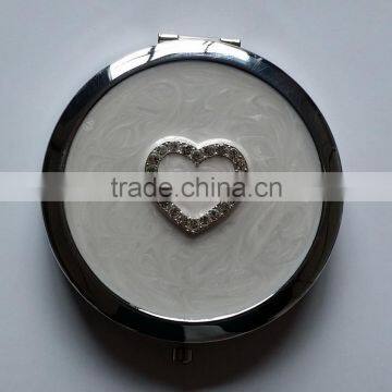 Ivory Enamel Professional Makeup Mirror With Heart Decor photo-2