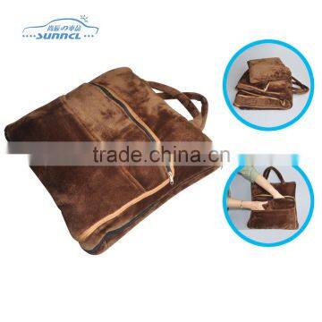 Handle Bag Design Warm Micro Fibre Blanket Foldable Seat Cushion with Memory Foam