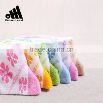 Colorful Fashion Jacquard Women Socks in Stock Crew Socks photo-4