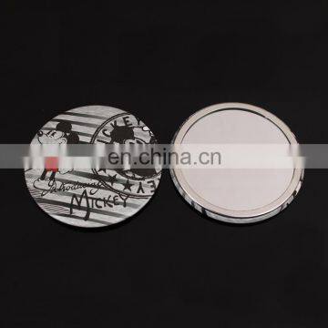 Carton animal magnet tin badge
