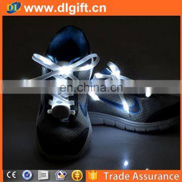 2017 new lights flashing luminous glow in the dark platube shoelaces light up shoe lace led shoelace
