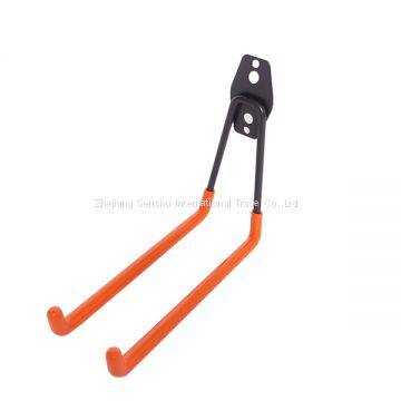 Гаражный крепкий наклепанный на стену крючок